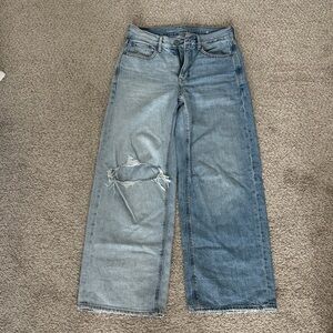 Two-Tone Distressed Women Jeans